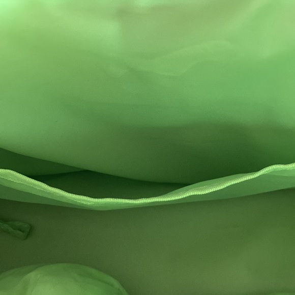 NWOT- Eddie Bauer Diaper Bag Lime Green. & Gray, multiple Pockets, Changing Pad - Picture 7 of 16